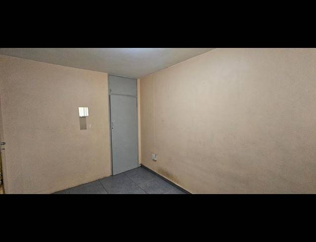 2 BEDROOM APARTMENT FOR SALE IN PROCLAMATION HILL